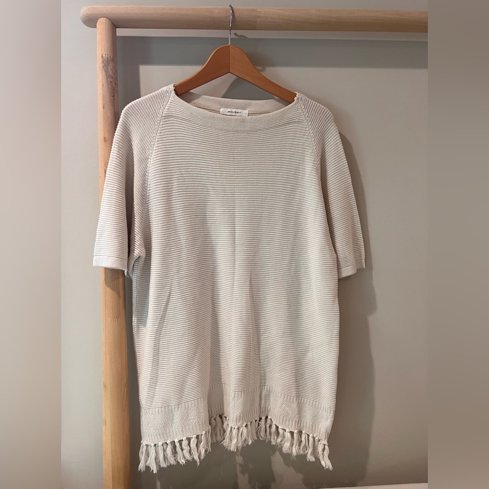 Moussy ivory boatneck boho short sleeve fringe hem knit sweater OS